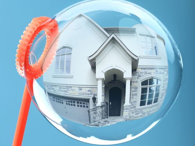 Gran Bretagna: Halifax, -0,6% m/m per i prezzi delle abitazioni a giugno