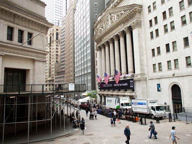 Wall Street futures positivi: si brinda a utili banche migliori delle attese, S&P riparte dopo seduta migliore da marzo