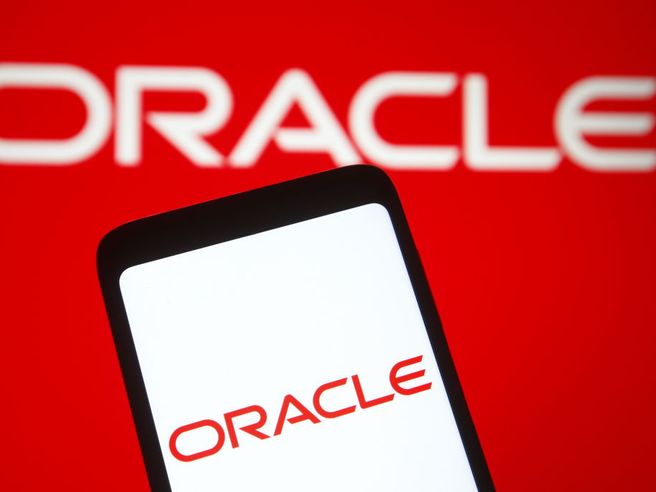 Boom Oracle: titolo schizza di oltre +13% a Wall Street con trimestrale e guidance