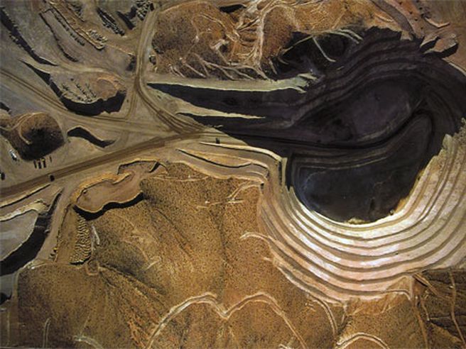 Titoli minerari volano in Europa spinti dal possibile piano di stimolo cinese