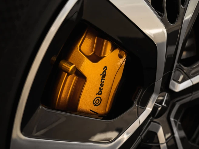Brembo corre in Borsa, risultati sopra le attese