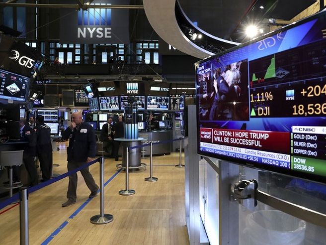 Wall Street: futures Usa negativi, pesano tensioni commerciali