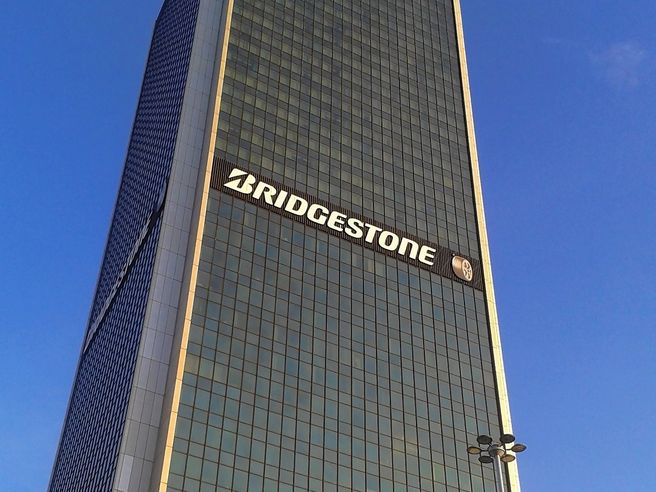 Bridgestone annuncia un massiccio piano di riacquisto di azioni