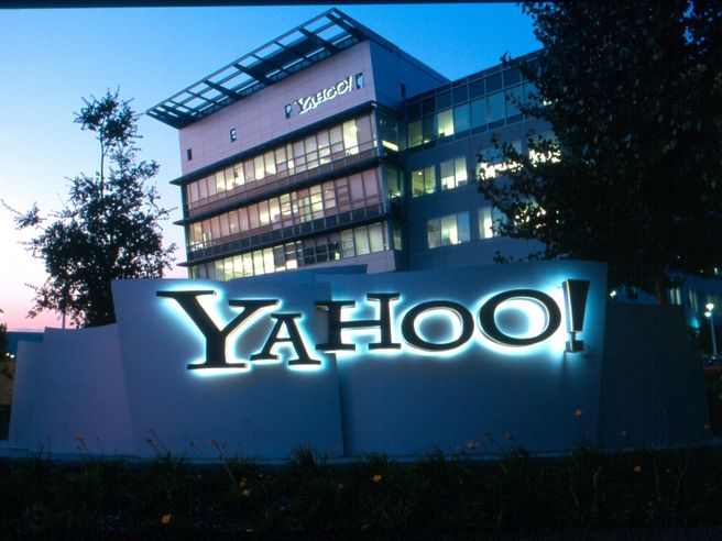 Yahoo: ricavi ancora in deciso calo, ma l’Eps va oltre le attese nel terzo trimestre