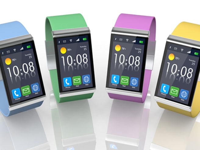 Gartner: nel 2019 crescerà ancora la spesa per i dispositivi indossabili, smartwatch al top