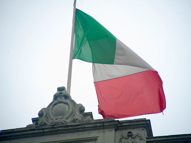 Italia: migliora fiducia dei consumatori e delle imprese a dicembre