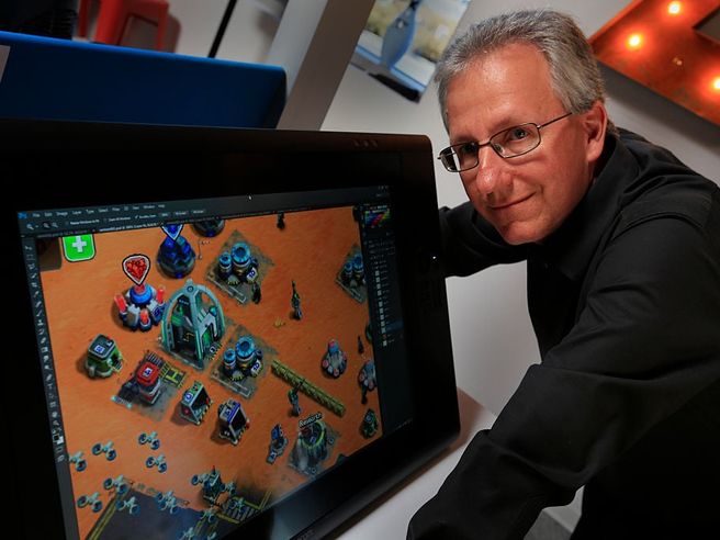 Netflix assume veterano industria videogiochi di Facebook, titolo +2%. Schiaffo alla meme stock GameStop (-7%)