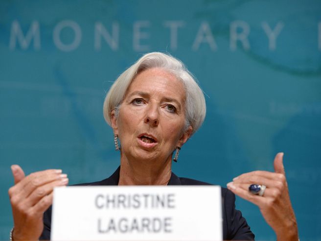 Bce, Lagarde: prima del coronavirus Pil Eurozona stimato a +0,8% in 2020. COVID-19 nuovo rischio al ribasso