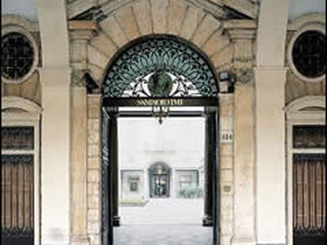 Intesa Sanpaolo Private Banking chiude 2012 in utile per 142,2 mln (+64,3%)
