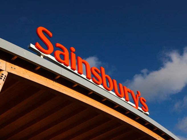 Sainsbury: Argos non basta, terzo anno consecutivo di calo utili. Titolo giù