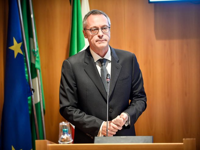 Bonomi (Confindustria) : ‘Italia lasciata in confusione, niente MES e unici in Europa a bloccare licenziamenti’