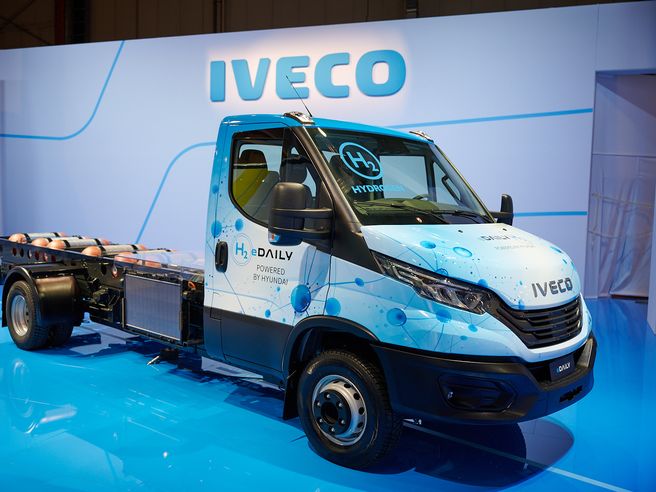 Iveco in rally (+14%) dopo conti 2022 che battono attese analisti, con ricavi oltre €14 mld. Titolo +86% negli ultimi 4 mesi