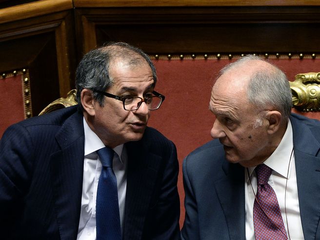 Reddito di cittadinanza, flat tax, Fornero, Tria: ‘non sono sotto assedio’