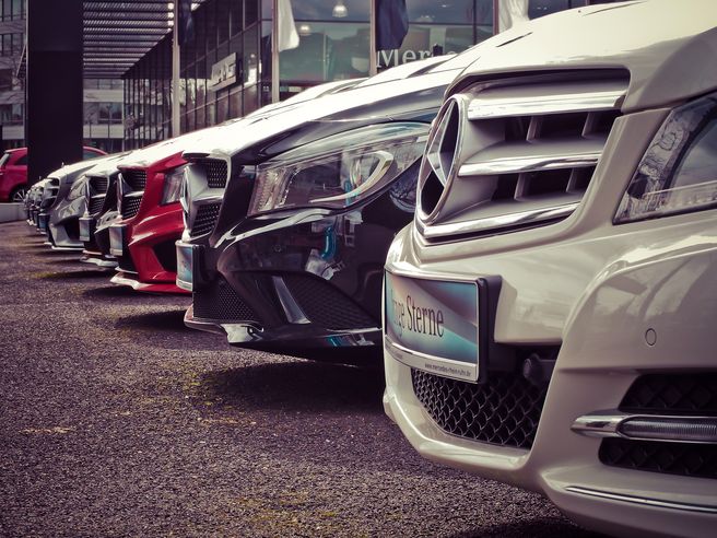 Regno Unito: nuovo calo per le vendite di auto