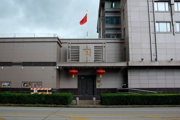 Usa ordinano a Cina di chiudere consolato Houston dopo accuse di furto segreti commerciali e hacking