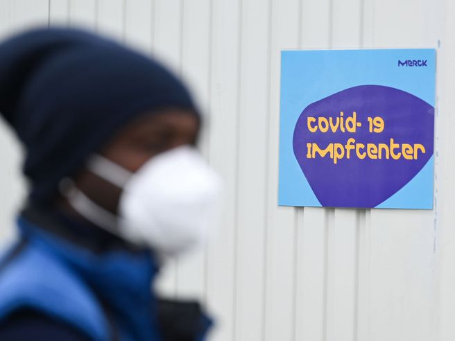Merck, bene dopo la trimestrale: ricavi oltre le attese e guidance rialzata sul 2021