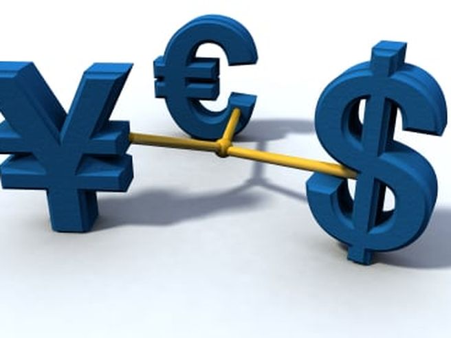 Forex: l’eurodollaro recupera terreno