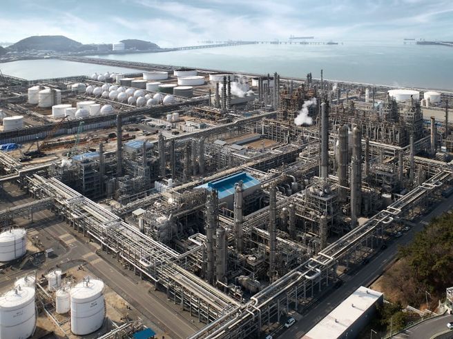 Biocarburanti: LG Chem ed Enilive, al via lavori per fondazioni primo impianto HVO/SAF in Corea del Sud