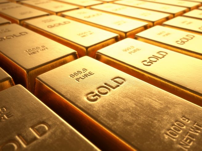 Commodity: oro debole in attesa delle payrolls di venerdì