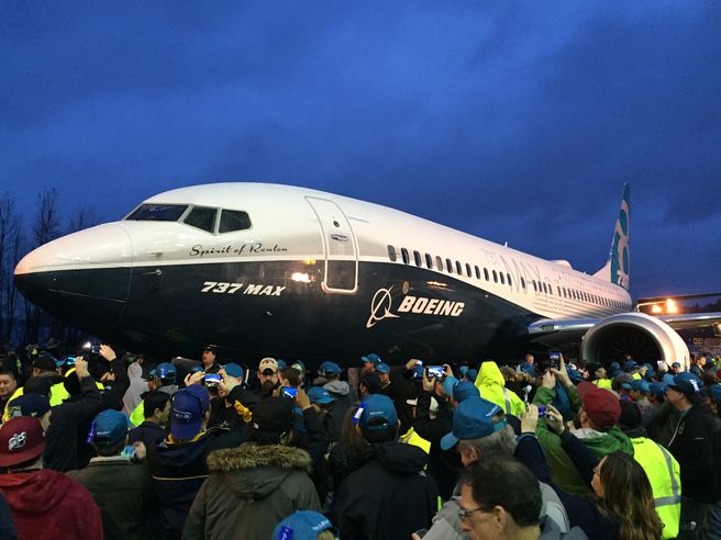 Boeing, JP Morgan: brucerà più di $1 miliardo al mese anche con sospensione 737 MAX