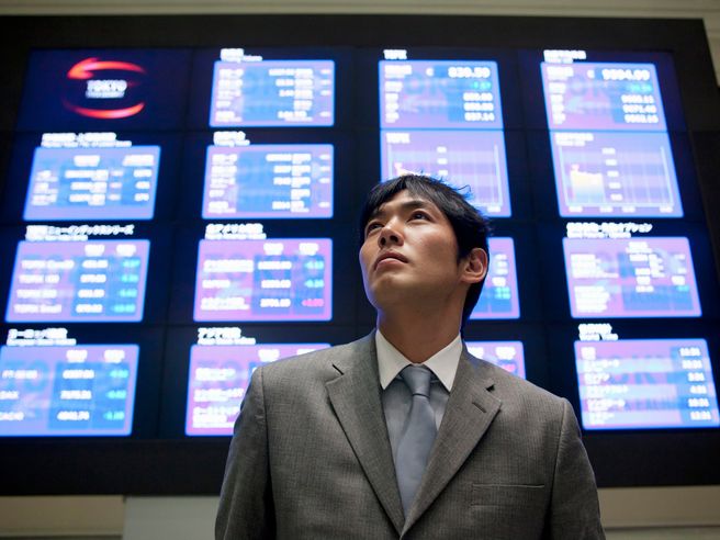 Azionario Asia giù, borsa Tokyo -0,61% tra paura inflazione anche in Cina e futures Wall Street negativi