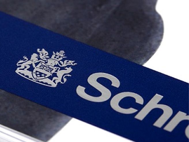 Schroders: utili in crescita nei primi 9 mesi 2015, AuM in calo nel terzo trimestre