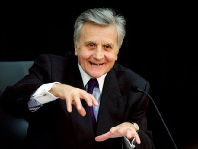 Trichet mette in guardia dall’attivismo delle agenzie di rating: serve più concorrenza
