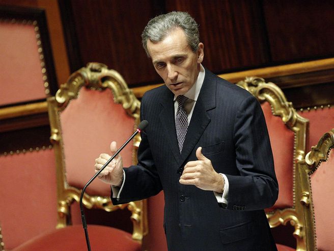 Grilli: vanno avanti le trattative con la Svizzera ma no ad un accordo a tutti i costi
