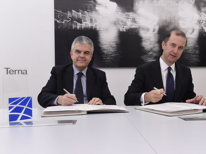 Snam e Terna: al via collaborazione per attività di ricerca e possibili convergenze elettricità-gas