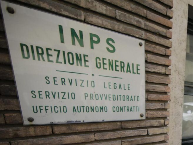 Inps, Assegno Unico Universale: nel primo anno erogati 16 mld alle famiglie