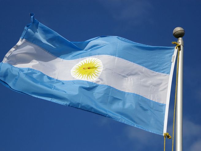 Argentina: in scadenza i bond della ristrutturazione, si profila un nuovo default