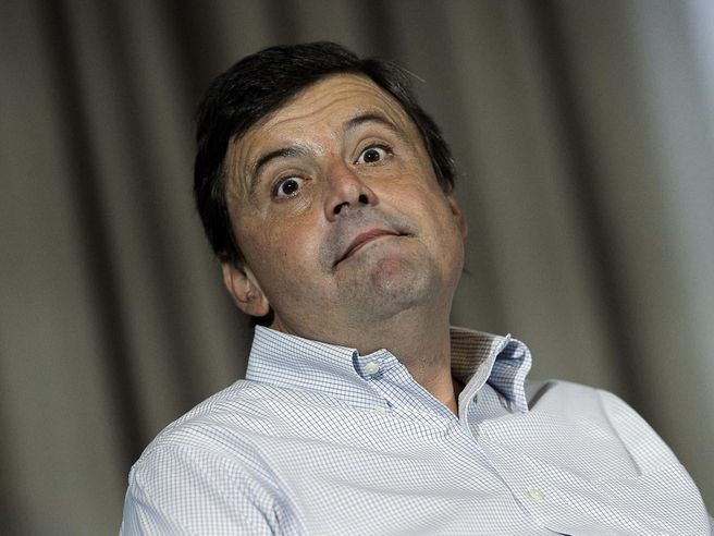 Alitalia, Calenda: io devo negoziare e sarà un negoziato duro