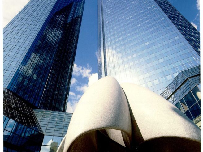 Deutsche Bank: possibili tagli ai posti di lavoro e snellimento del board