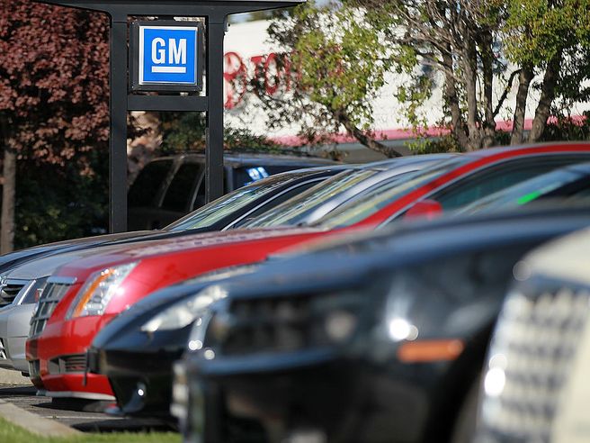 Wall Street in lieve rialzo, S&P 500 pronto a chiudere il gennaio migliore dal 2019 in attesa Fed. Forti buy su GM (+9%)