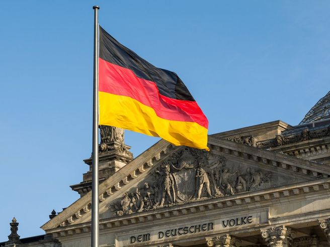 Germania: -1,4/ m/m per ordini di fabbrica a maggio, +5,3% a/a