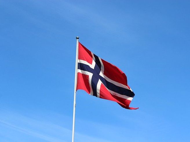 Norges Bank conferma tassi a zero, inasprimento dal 2022. Analisti puntano su rafforzamento corona norvegese