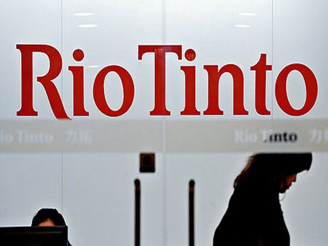 Rio Tinto: profitti battono le attese nel I semestre, titolo positivo a Londra