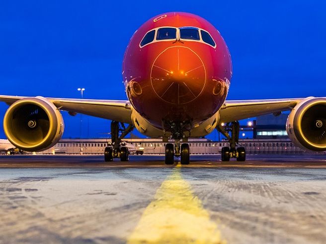 Norwegian Air cede asset bancari Nofi per oltre 220 mln di euro