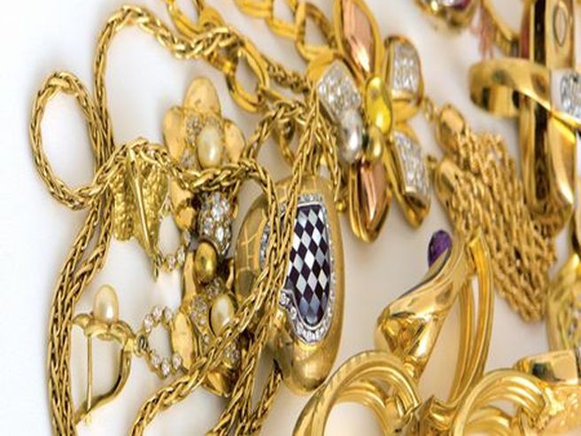 Lusso: per SocGen Ferragamo e Tod’s sono da vendere, giù i titoli a Piazza Affari