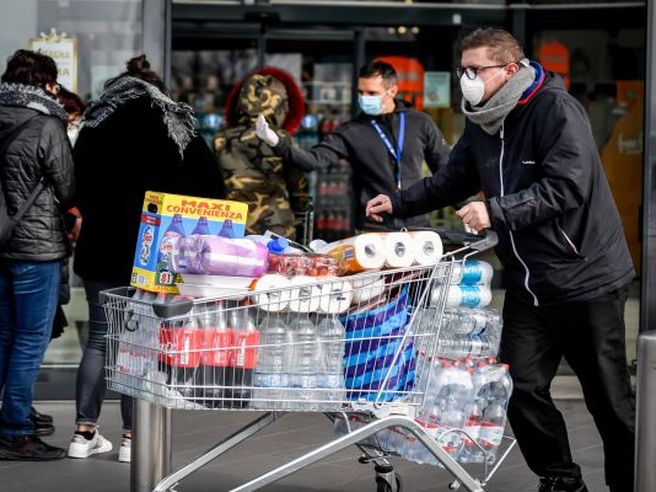 Coronavirus: Confesercenti, se inattività si protrae sarà crisi di interi comparti economici