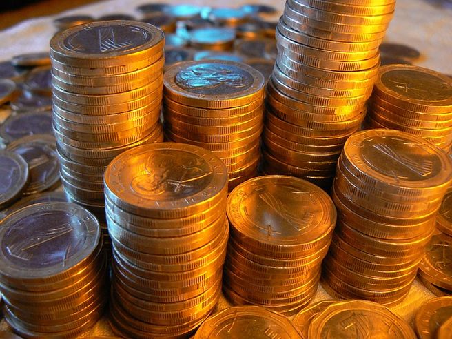 Assicurazioni: raccolta premi in leggero aumento, soprattutto grazie al ramo danni