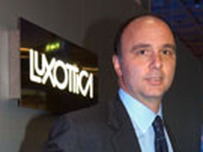 Luxottica: Ceo Guerra ottimista per la restante parte del 2012