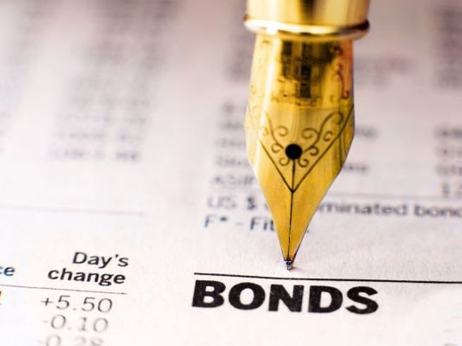 Spread: il differenziale della Grecia scende di 10,9 punti, rendimenti al 10,51%