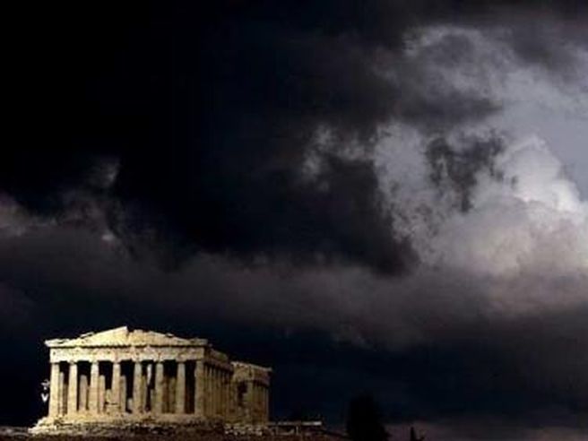 Grecia: oggi il Parlamento voterà sulle misure di austerità per ottenere gli aiuti
