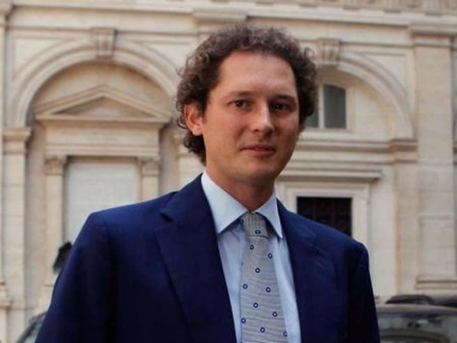 Risiko auto: Fca, Elkann sarebbe pronto per un merger (Financial Times)