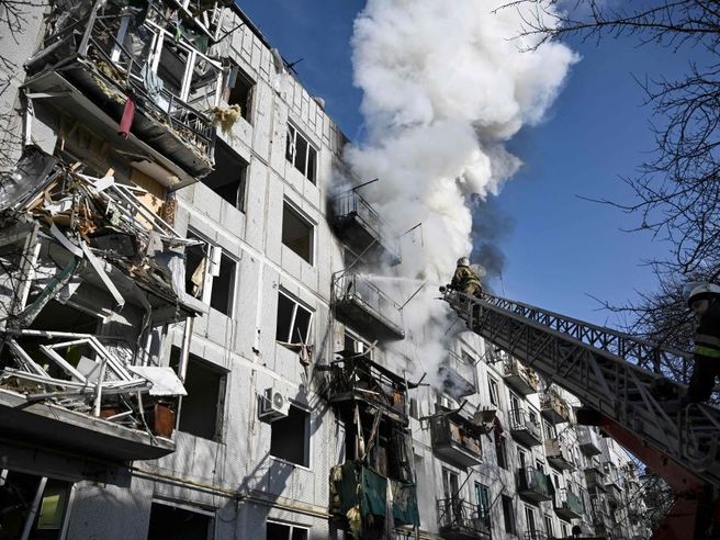 Russia-Ucraina: Kiev emette bond di guerra, raccoglie $270 milioni. I dettagli dell’emissione