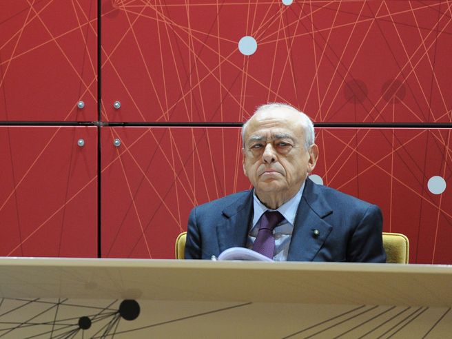 Generali: Francesco Gaetano Caltagirone sale al 6,625%, porta patto con Del Vecchio al 13,19%