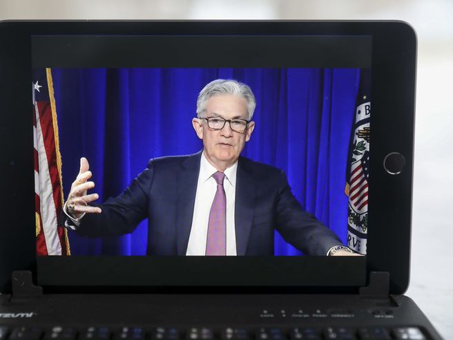 Fed valuta fine acquisti titoli entro metà 2022 (WSJ)