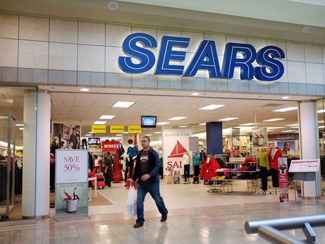 Sears: perdita trimestrale peggiora a 194 milioni di dollari