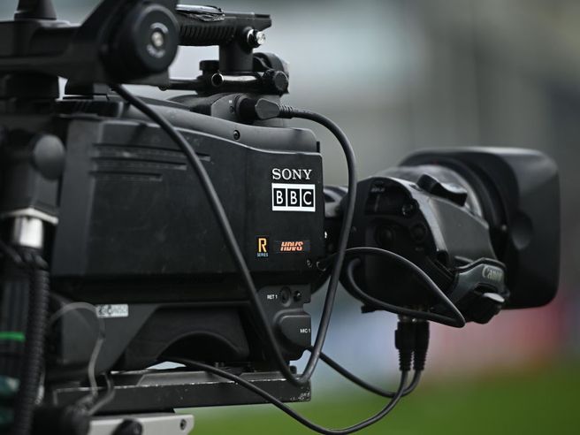 Sony: ricavi a + 35% nel trimestre